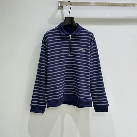 ミュウミュウ パーカー