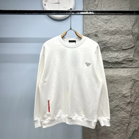 プラダ パーカー