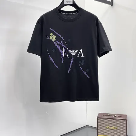 アルマーニ Tシャツ