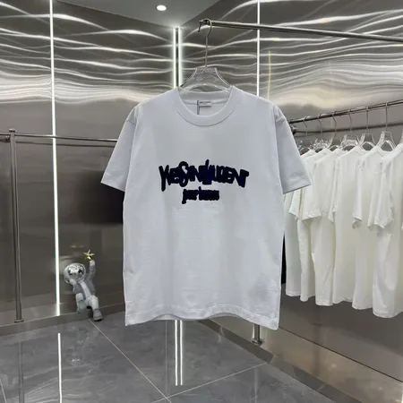 イブサンローラン Tシャツ