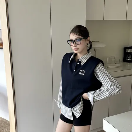 ミュウミュウ シャツ