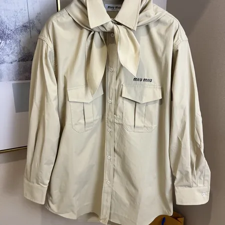 ミュウミュウ シャツ