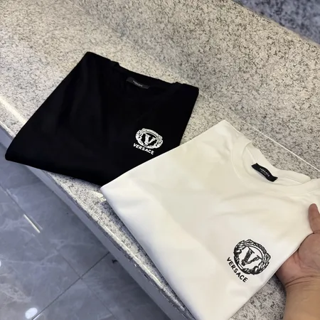 ヴェルサーチ Tシャツ