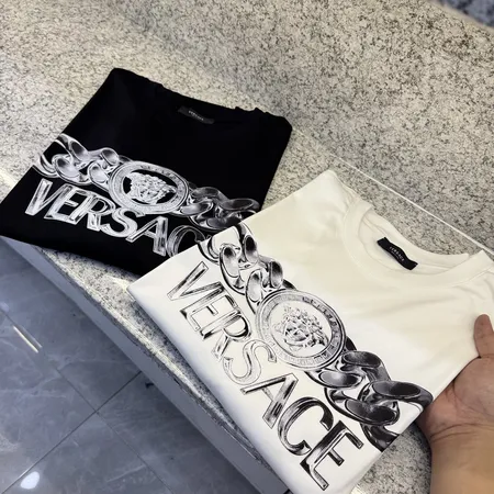 ヴェルサーチ Tシャツ