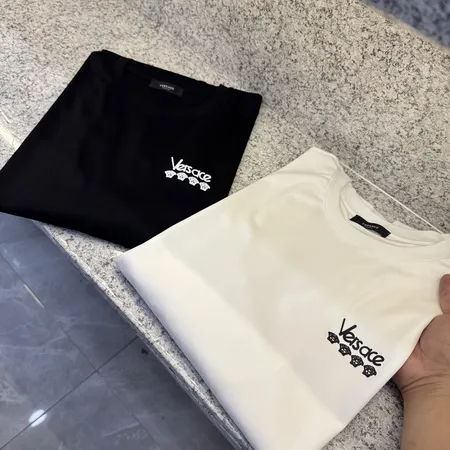 ヴェルサーチ Tシャツ