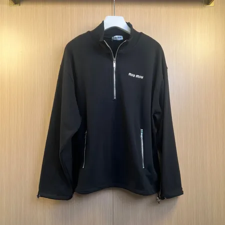 ミュウミュウ パーカー