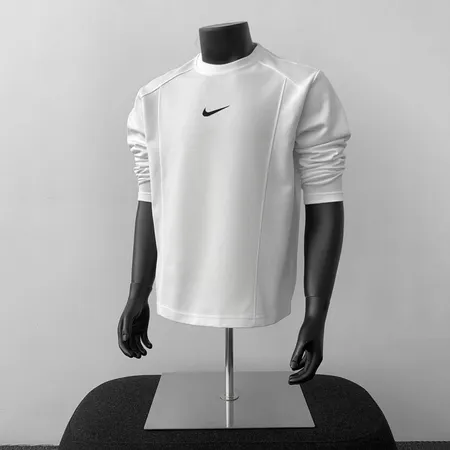 ナイキ Tシャツ