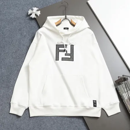 フェンディ パーカー