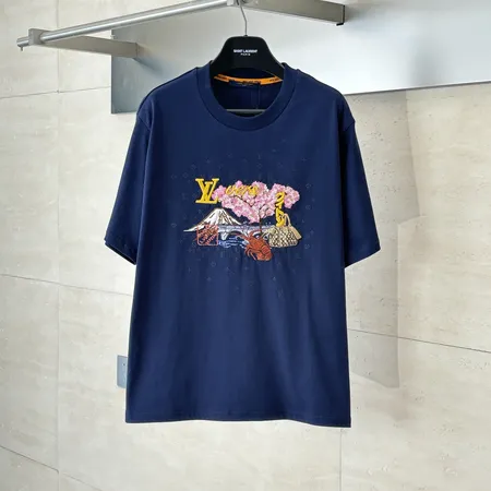 ルイヴィトン Tシャツ