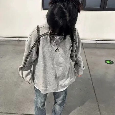 アディダス パーカー