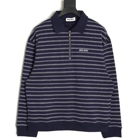 ミュウミュウ パーカー