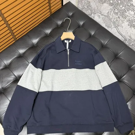 ミュウミュウ パーカー