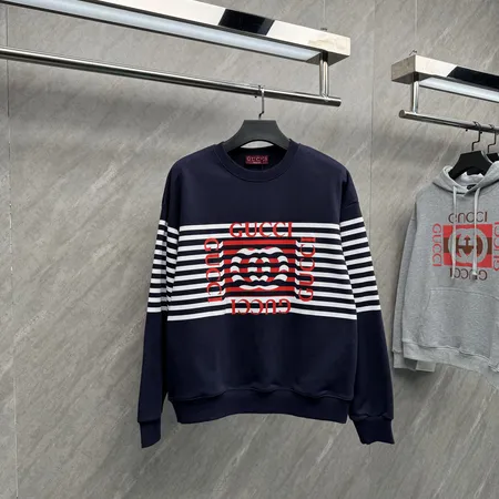 グッチ パーカー