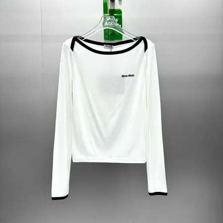 ミュウミュウ Tシャツ