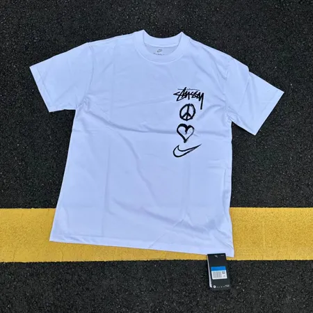 ステューシー Tシャツ