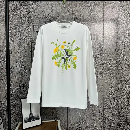 ロエベ Tシャツ