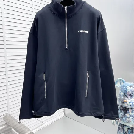 ミュウミュウ パーカー