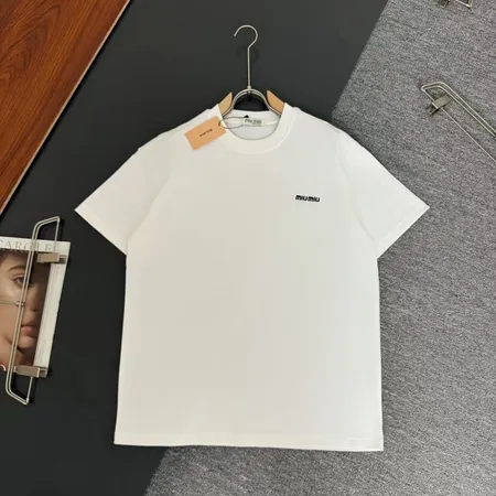 ミュウミュウ Tシャツ