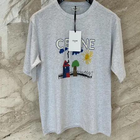 セリーヌ Tシャツ