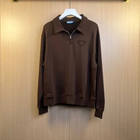 プラダ パーカー