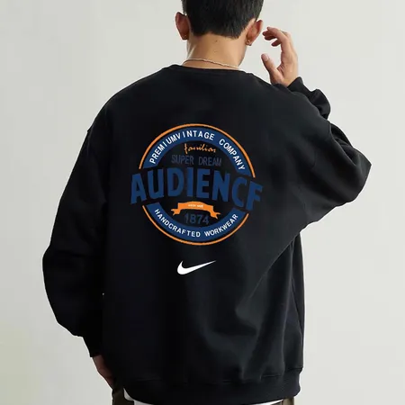 ナイキ パーカー