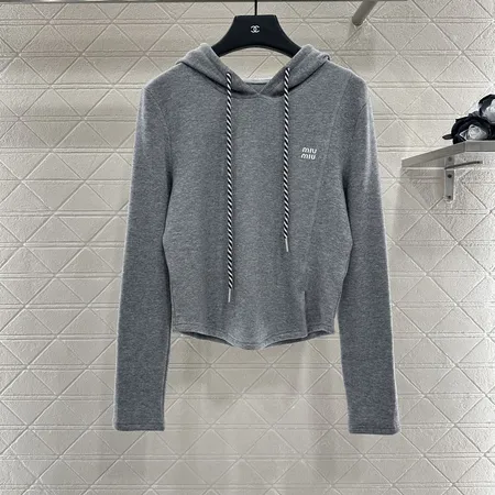 ミュウミュウ パーカー