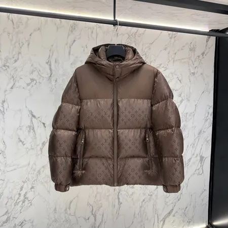 ルイヴィトン ダウンジャケット
