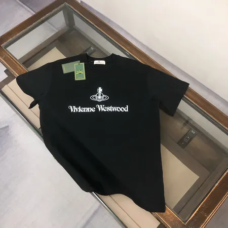 ヴィヴィアン・ウエストウッド Tシャツ