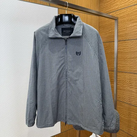 バレンシアガ ジャケット