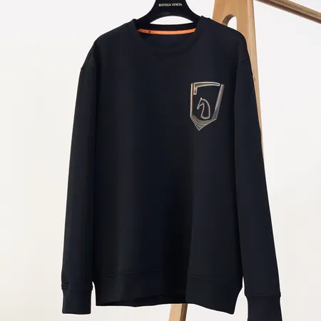 エルメス パーカー