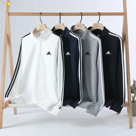 アディダス Tシャツ