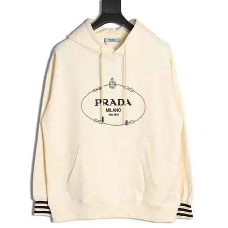 プラダ パーカー