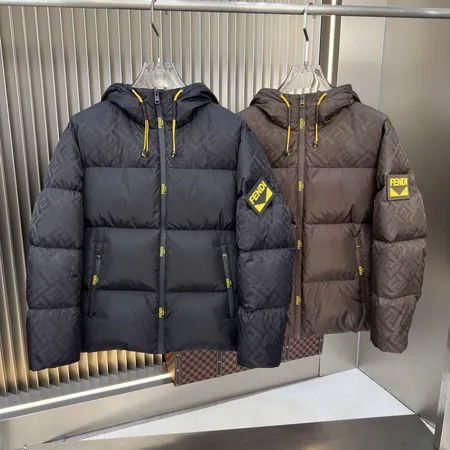 コーチ ダウンジャケット