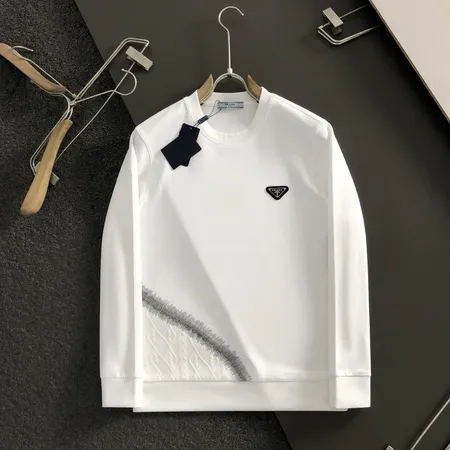 プラダ パーカー