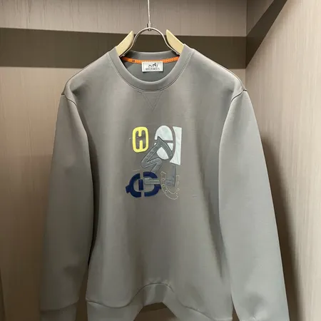 エルメス パーカー