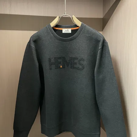 エルメス パーカー