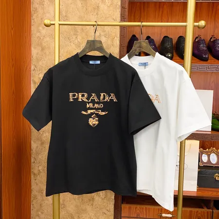 プラダ Tシャツ