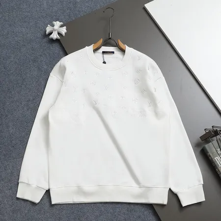 ルイヴィトン Tシャツ