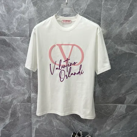 ヴァレンティノ Tシャツ