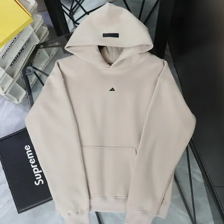 アディダス パーカー