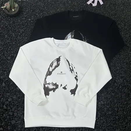 ジバンシィ パーカー