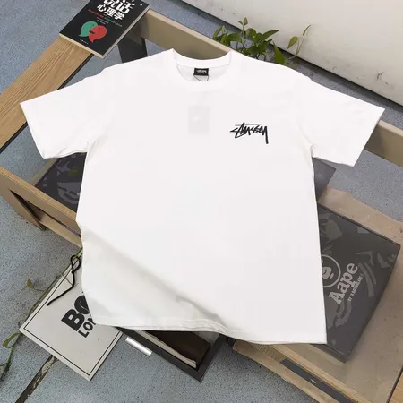 ステューシー Tシャツ