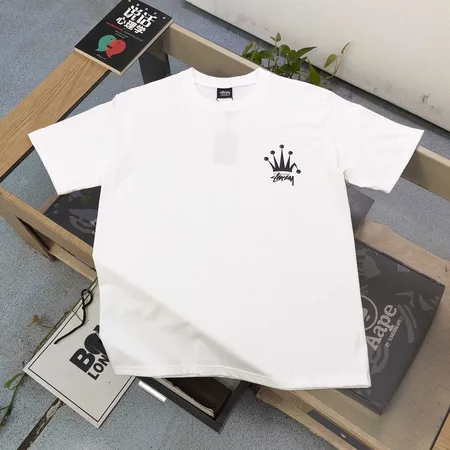 ステューシー Tシャツ