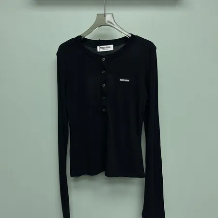 ミュウミュウ Tシャツ