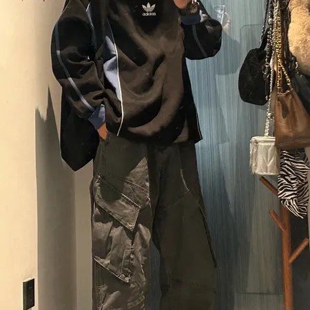 アディダス パーカー