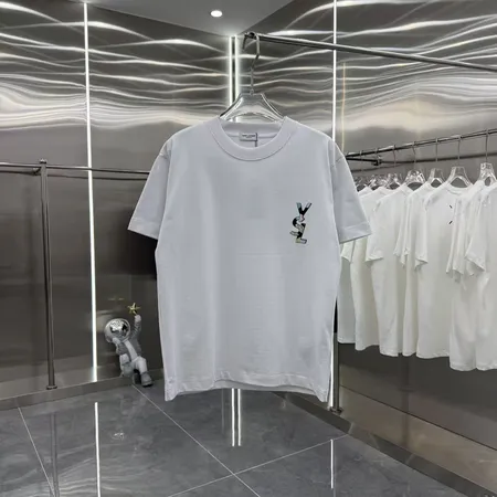 イブサンローラン Tシャツ