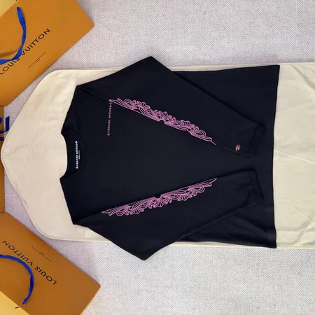 クロムハーツ パーカー