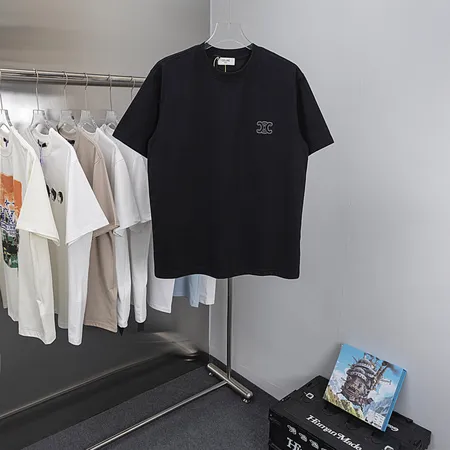 セリーヌ Tシャツ