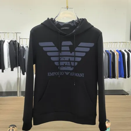 アルマーニ パーカー