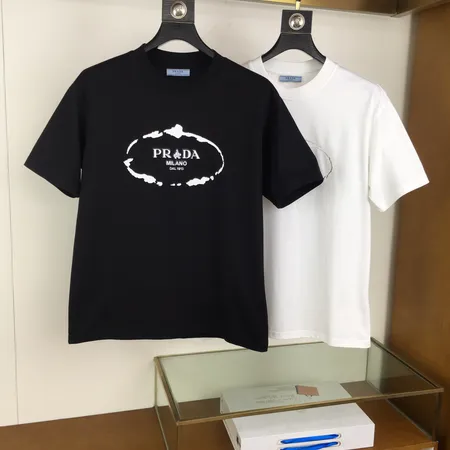 プラダ Tシャツ